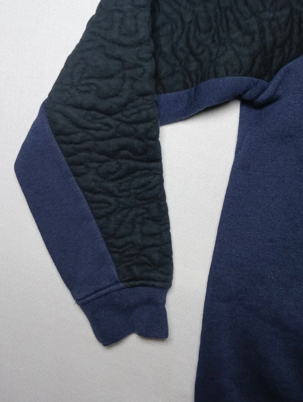 Nike classic crewneck